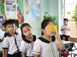 Sàng Lọc Thị Lực Cho Học Sinh – Chung Tay Bảo Vệ Đôi Mắt Trẻ Thơ