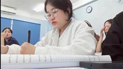 Câu chuyện vượt khó đến giảng đường của em Trịnh Ngọc Thúy Kiều