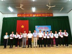 Học Bổng Yêu Thương Sau Ngày Hội Việt Dã